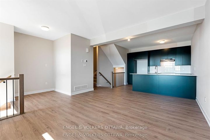 Photo 7 at 328 Catsfoot Walk, Nepean (Half Moon Bay), Ottawa