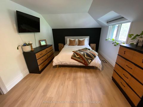 Photo 20 at 2545 MARKET Street, Cumberland Village, Orleans