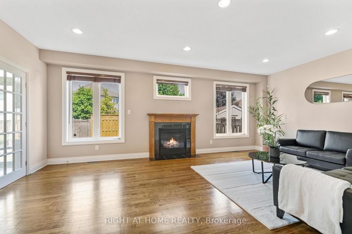 Photo 3 at 409 Beatrice Drive, Nepean (Longfields), Ottawa