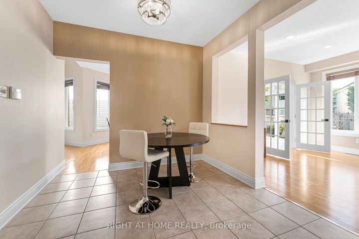 Photo 11 at 409 Beatrice Drive, Nepean (Longfields), Ottawa