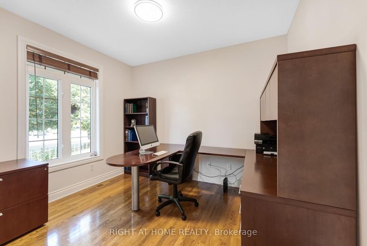 Photo 17 at 409 Beatrice Drive, Nepean (Longfields), Ottawa