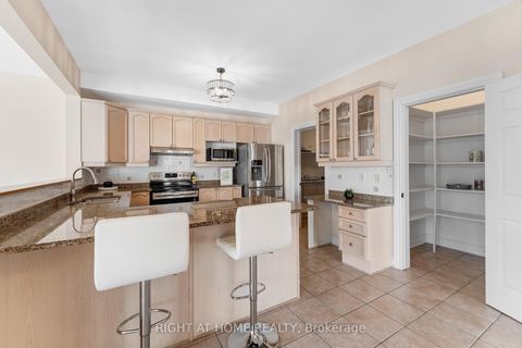 Photo 12 at 409 Beatrice Drive, Nepean (Longfields), Ottawa
