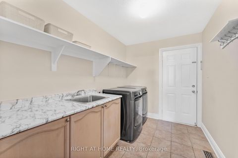 Photo 14 at 409 Beatrice Drive, Nepean (Longfields), Ottawa
