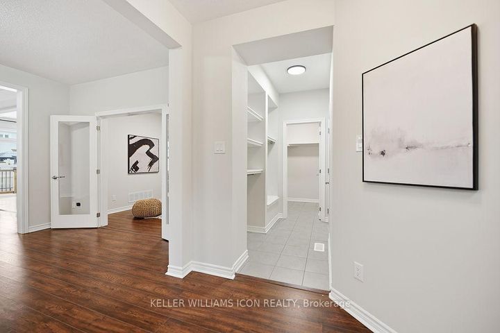 Photo 5 at 756 Cape Jack Walk, Nepean (Half Moon Bay), Ottawa