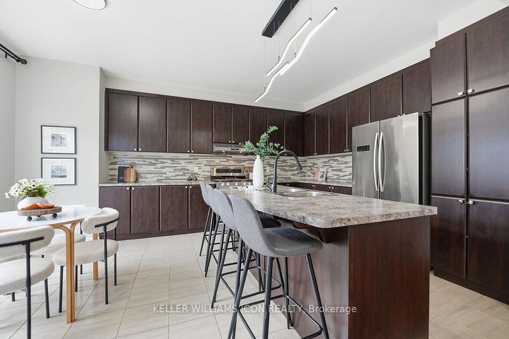 Photo 18 at 756 Cape Jack Walk, Nepean (Half Moon Bay), Ottawa