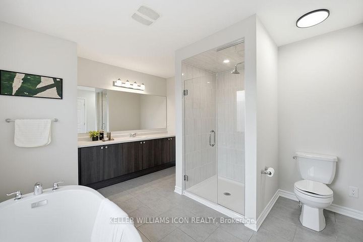 Photo 27 at 756 Cape Jack Walk, Nepean (Half Moon Bay), Ottawa