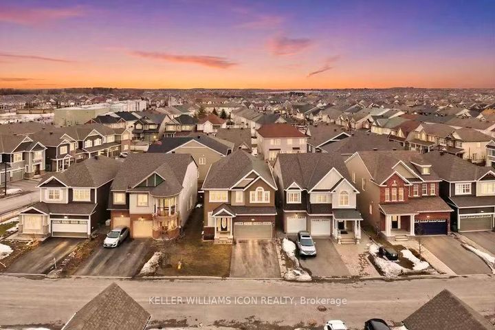 Photo 45 at 756 Cape Jack Walk, Nepean (Half Moon Bay), Ottawa