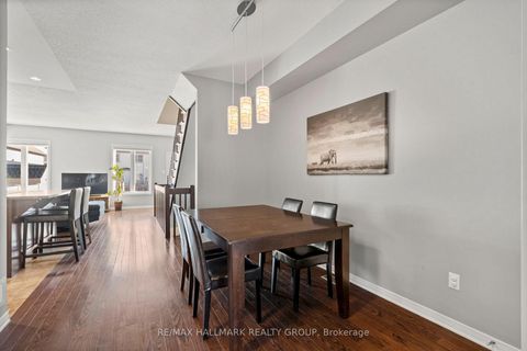 Photo 5 at 2268 Descartes Street, Notting Hill/Summerside, Orleans