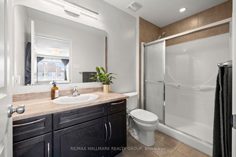 Photo 19 at 2268 Descartes Street, Notting Hill/Summerside, Orleans