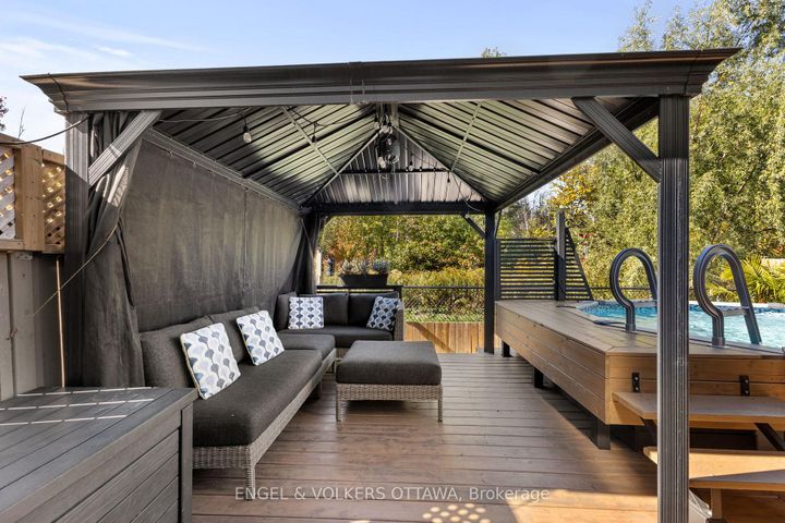 Photo 29 at 760 Mayfly Crescent, Nepean (Half Moon Bay), Ottawa