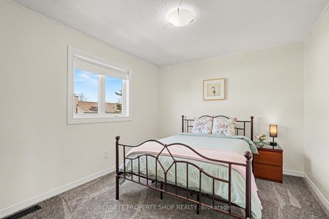 Photo 17 at 53 Filion Crescent, Bridlewood, Kanata