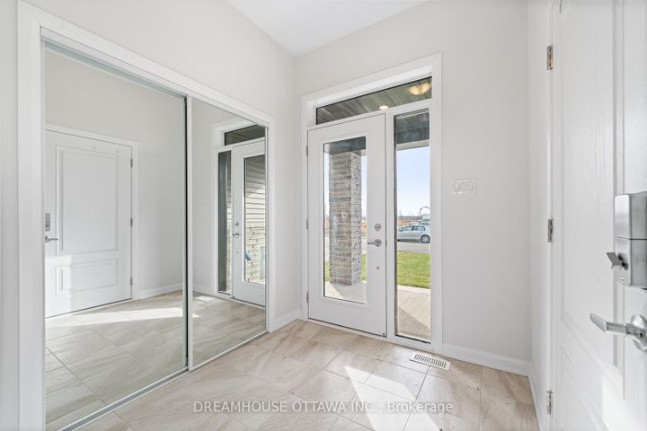 Photo 2 at 563 Aglish Mews, Nepean (Half Moon Bay), Ottawa