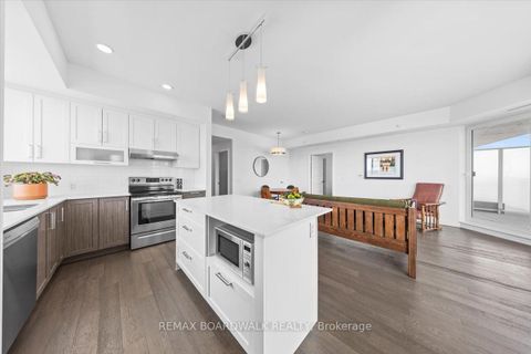 Photo 7 at 1402 - 200 Inlet Private, Chatelaine Village, Orleans