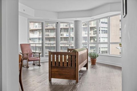 Photo 19 at 1402 - 200 Inlet Private, Chatelaine Village, Orleans