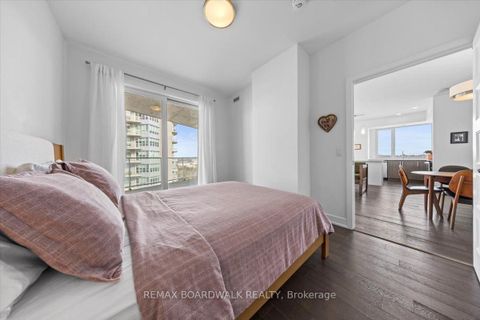 Photo 22 at 1402 - 200 Inlet Private, Chatelaine Village, Orleans