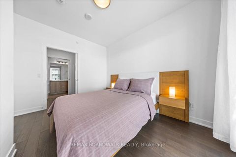 Photo 23 at 1402 - 200 Inlet Private, Chatelaine Village, Orleans