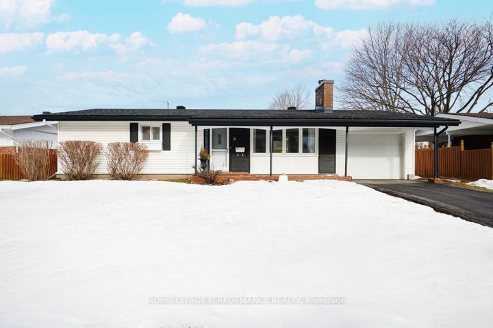 Photo 0 at 9 Kilmory Crescent, Nepean (Borden Farm/Stewart Farm/Carleton Heights/Parkwood Hills), Ottawa