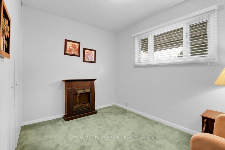 Photo 21 at 9 Kilmory Crescent, Nepean (Borden Farm/Stewart Farm/Carleton Heights/Parkwood Hills), Ottawa