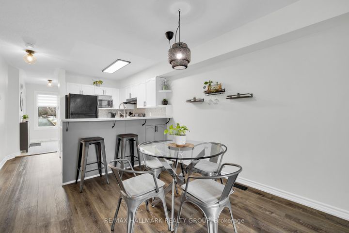 Photo 14 at 1344 Guthrie Street, Nepean (Leslie Park), Ottawa