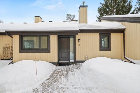 Photo 0 at 16 Pebble Beach Court, Stittsville (Central), Stittsville