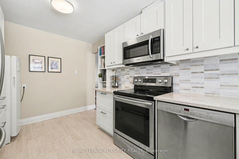 Photo 12 at 16 Pebble Beach Court, Stittsville (Central), Stittsville