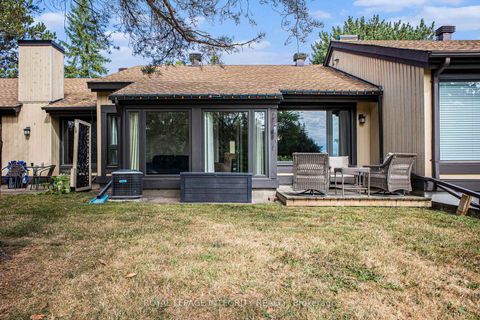 Photo 30 at 16 Pebble Beach Court, Stittsville (Central), Stittsville