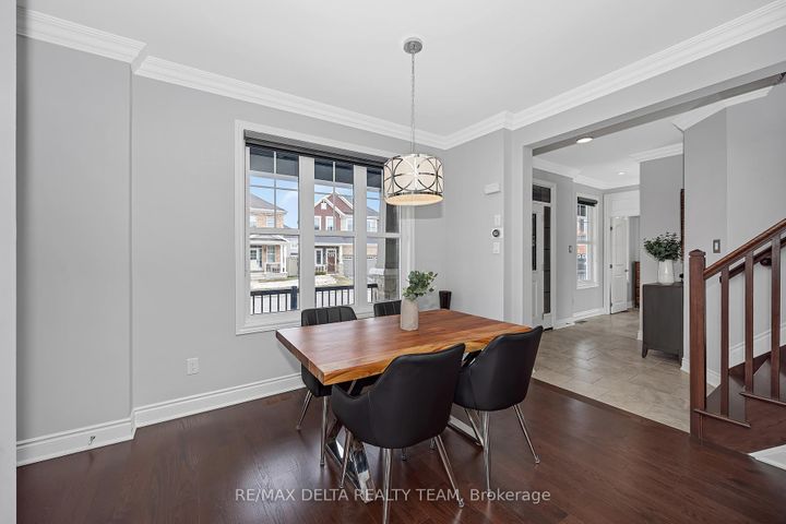 Photo 13 at 751 Devario Crescent, Nepean (Half Moon Bay), Ottawa