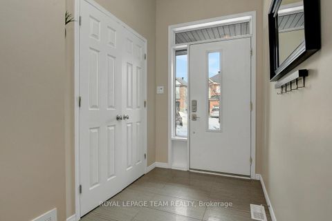Photo 1 at 277 Losino Crescent, Emerald Meadows/Trailwest, Kanata