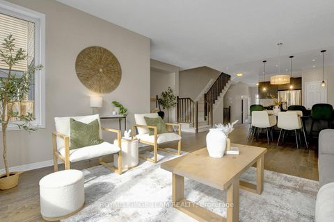 Photo 8 at 277 Losino Crescent, Emerald Meadows/Trailwest, Kanata