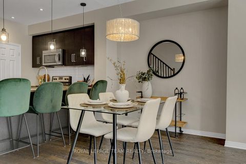 Photo 10 at 277 Losino Crescent, Emerald Meadows/Trailwest, Kanata