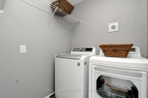 Photo 28 at 277 Losino Crescent, Emerald Meadows/Trailwest, Kanata