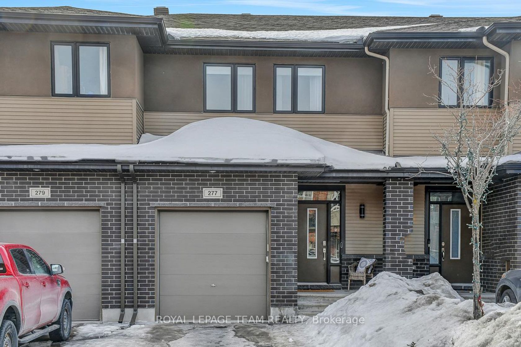 277 Losino Crescent, Emerald Meadows/Trailwest, Kanata 2