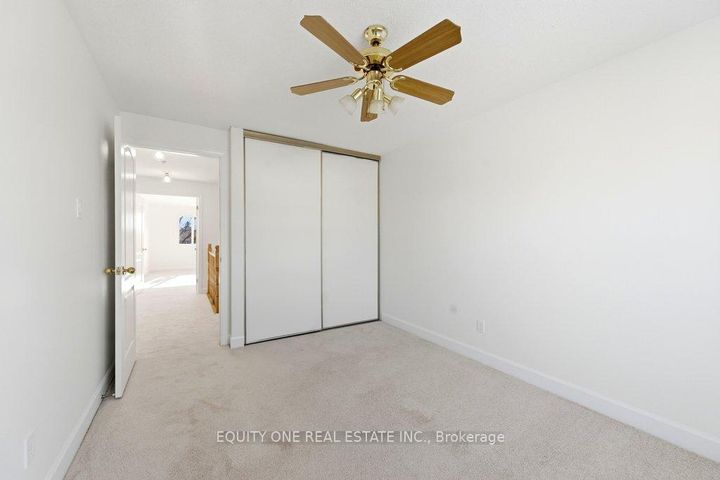 Photo 17 at 35 Willwood Crescent, Nepean (Cedargrove/Fraserdale), Ottawa