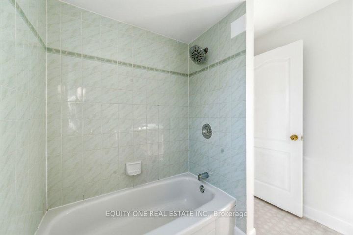 Photo 29 at 35 Willwood Crescent, Nepean (Cedargrove/Fraserdale), Ottawa