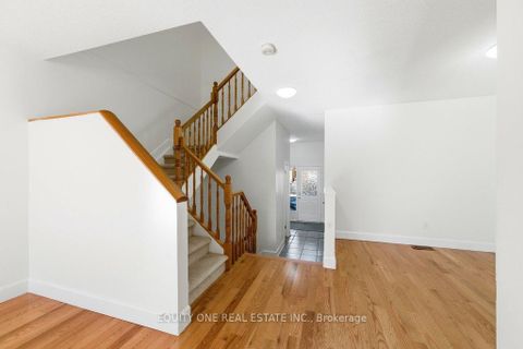 Photo 5 at 35 Willwood Crescent, Nepean (Cedargrove/Fraserdale), Ottawa