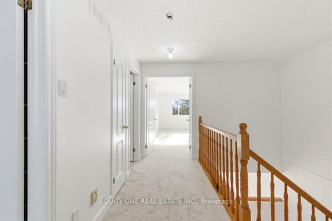 Photo 15 at 35 Willwood Crescent, Nepean (Cedargrove/Fraserdale), Ottawa