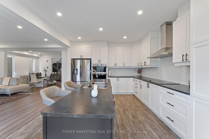 Photo 19 at 159 CELESTIAL Grove, Nepean (Half Moon Bay), Ottawa