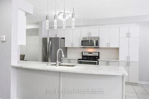 Photo 5 at 476 Barrick Hill Road, Emerald Meadows/Trailwest, Kanata