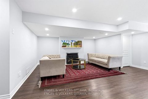 Photo 16 at 476 Barrick Hill Road, Emerald Meadows/Trailwest, Kanata