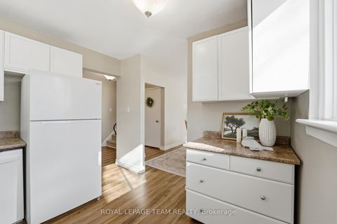 Photo 20 at 67 Castlefrank Road, Glencairn/Hazeldean, Kanata