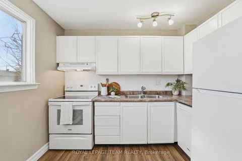 Photo 24 at 67 Castlefrank Road, Glencairn/Hazeldean, Kanata