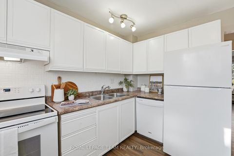 Photo 25 at 67 Castlefrank Road, Glencairn/Hazeldean, Kanata