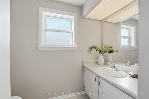 Photo 37 at 67 Castlefrank Road, Glencairn/Hazeldean, Kanata