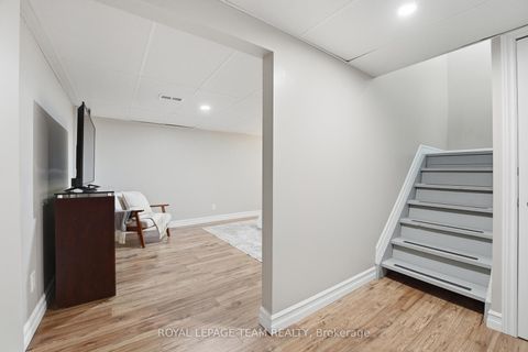 Photo 39 at 67 Castlefrank Road, Glencairn/Hazeldean, Kanata