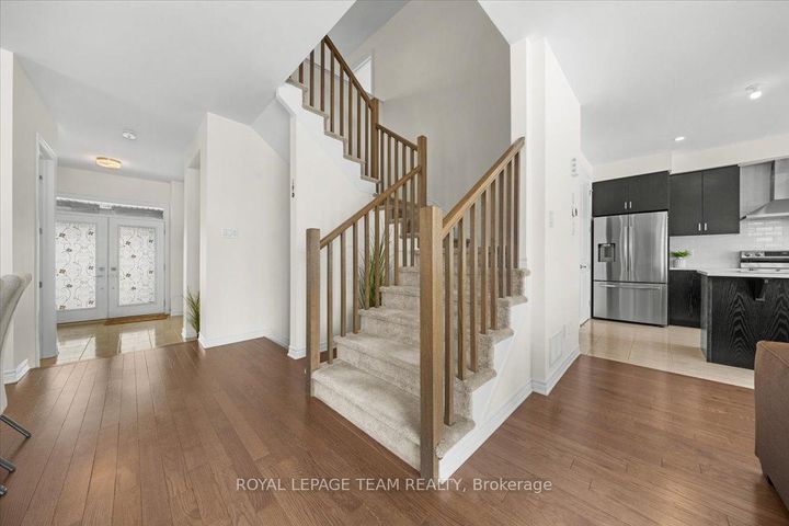 Photo 14 at 290 Turnbuckle Crescent, Nepean (Half Moon Bay), Ottawa