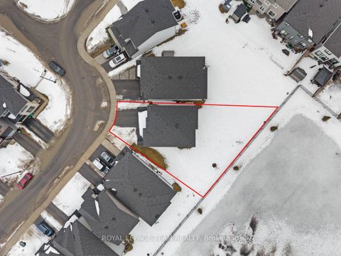 Photo 28 at 290 Turnbuckle Crescent, Nepean (Half Moon Bay), Ottawa