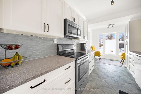 Photo 8 at 1557 Verchere Street, Chateauneuf, Orleans