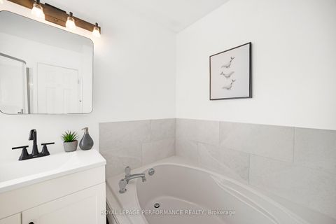 Photo 30 at 1557 Verchere Street, Chateauneuf, Orleans