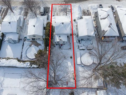 Photo 42 at 1557 Verchere Street, Chateauneuf, Orleans