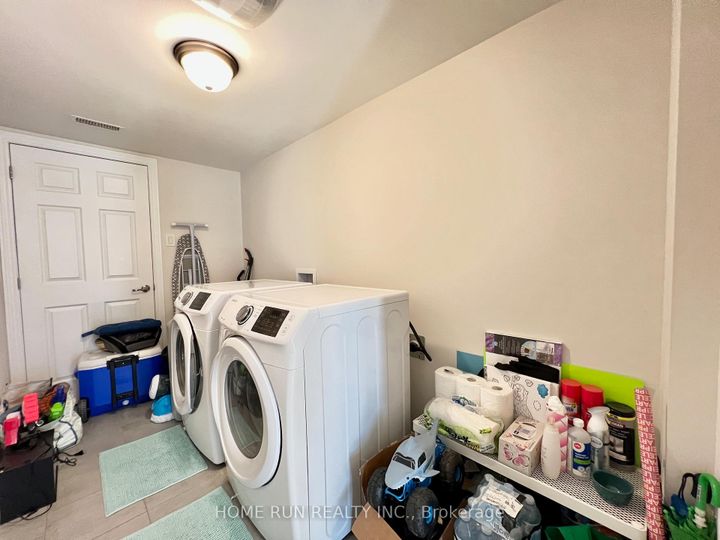 Photo 14 at 347 Pumpkinseed Crescent, Nepean (Half Moon Bay), Ottawa